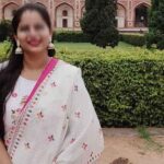Escort girls in Golf Course Extension Road